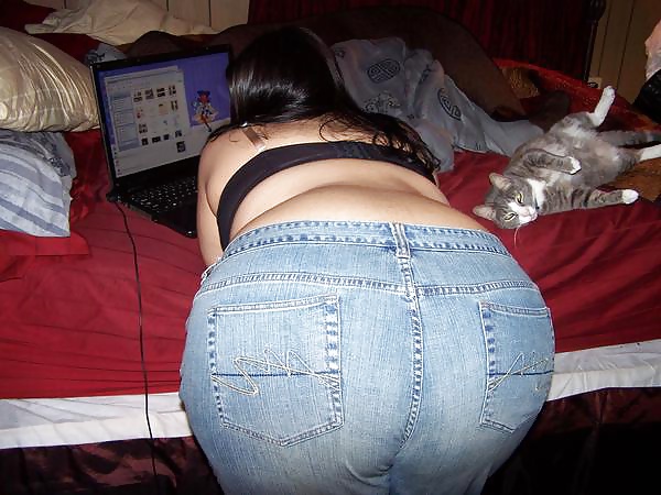 大きなお尻
 #32019970