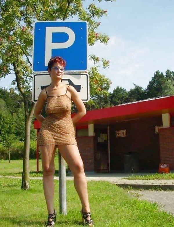 Prostitute di strada europee. altre prostitute.
 #32444463