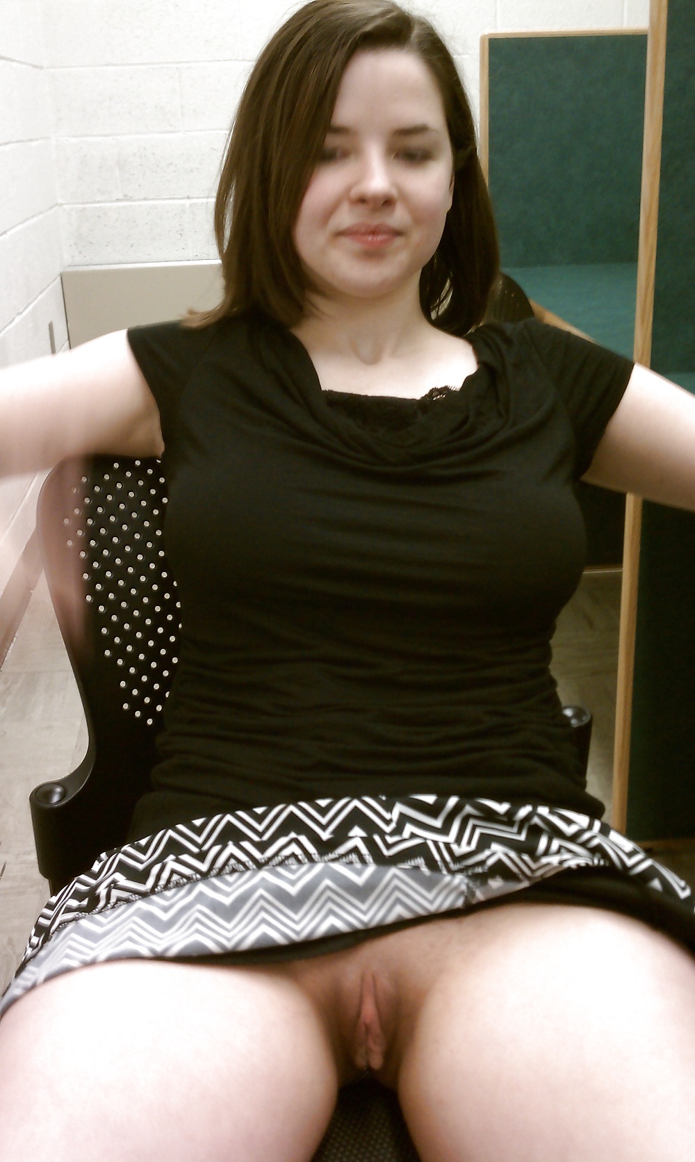 Brunette flash in library #31081619