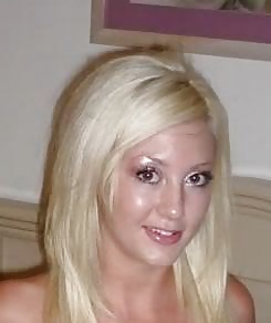 Blonde Sexy Babe Amateur Pour Identifier #30377826