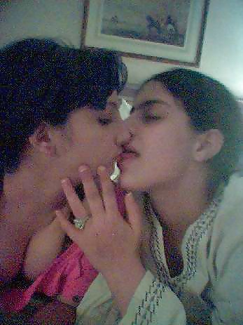 Iraní iraní persa lesbiana
 #31801582