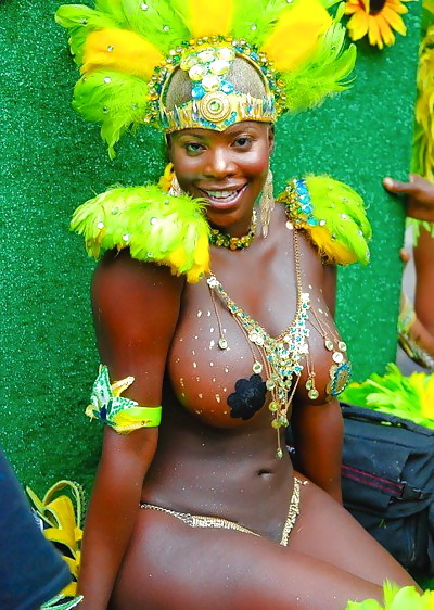 Sibongile Cummings: Gorgeous Thick Chocolate Model - Ameman #24448663