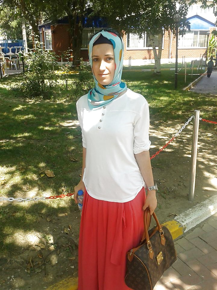 Turbanli turco hijab arabo
 #32510391