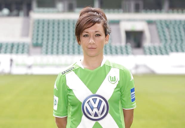 Nadine Kessler  Unsere Weltfussballerin Ist Ne Geile Sau  #40761300