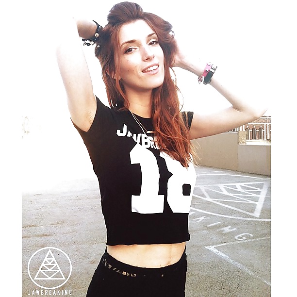 Dani thorne 
 #33917289