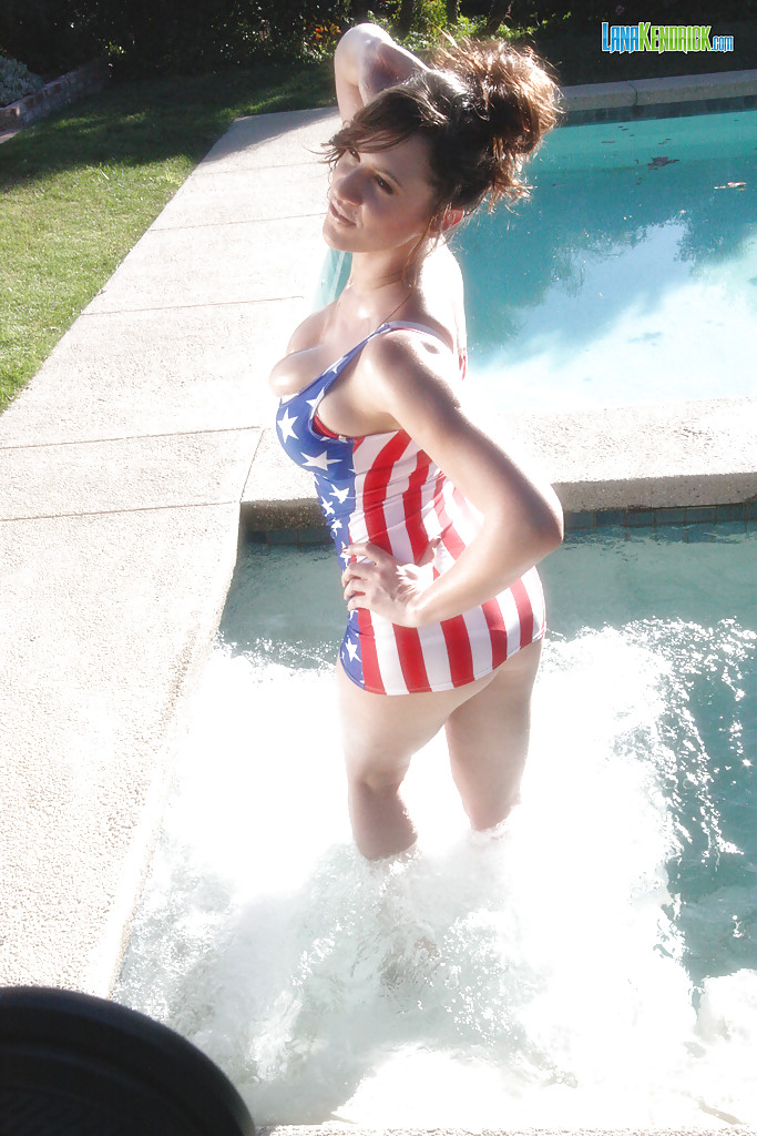 Pornstar in American flag-themed swimming suit Lana Kendrick has fun in pool #50197183