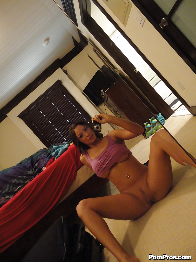 Big boobed 18 year old Danni Cole taking naked selfies in bedroom mirror #51831711