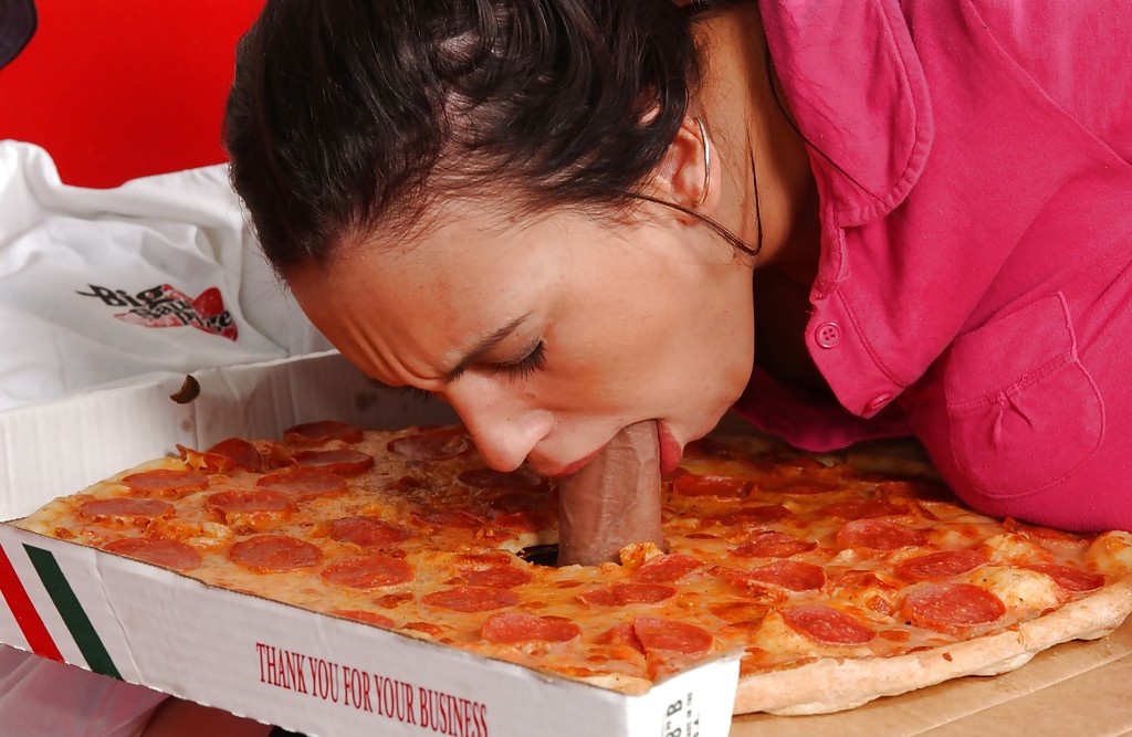 Latina slut Megan Jones has a hardcore sex with a well-hung pizza-guy #53066185