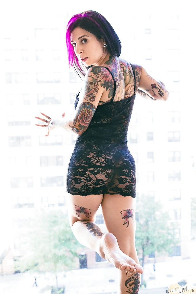 Tattooed exshibitionist Joanna Angel posing in nude in front of window #54334654