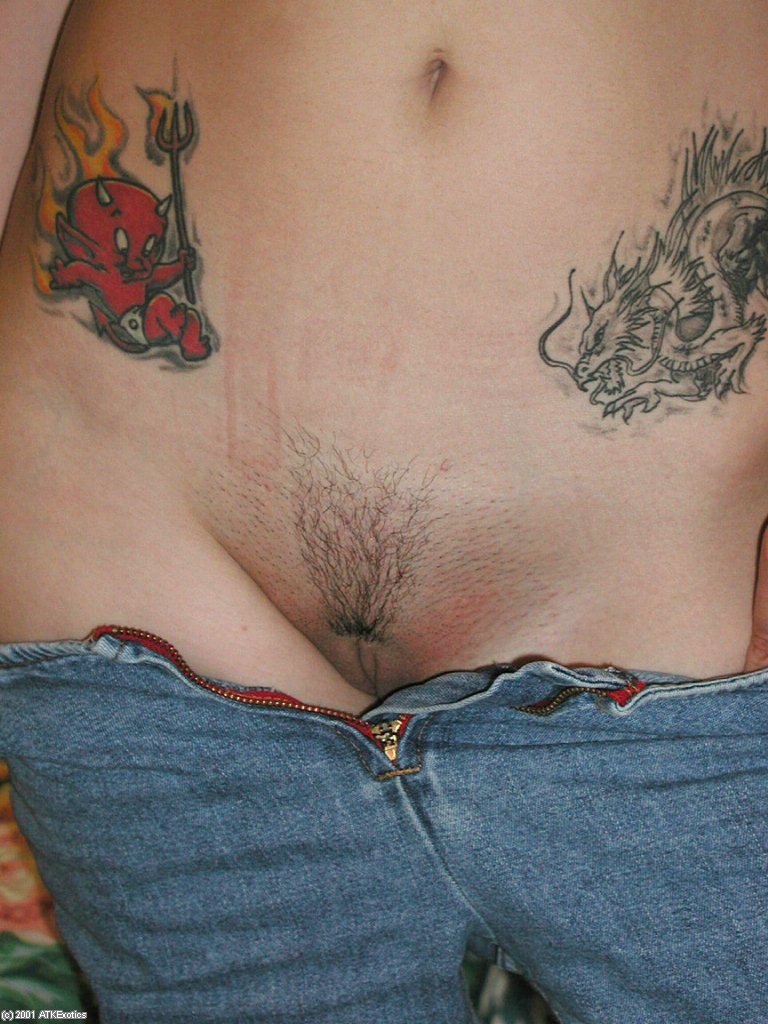 Amateur Latina Gwen displaying tattoos and big natural tits after undressing #51196477
