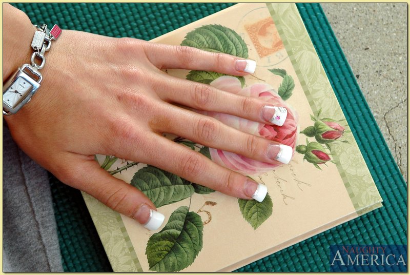 Milf vulgar danielle derek saca a relucir sus enormes tetas en una follada hardcore
 #53590112