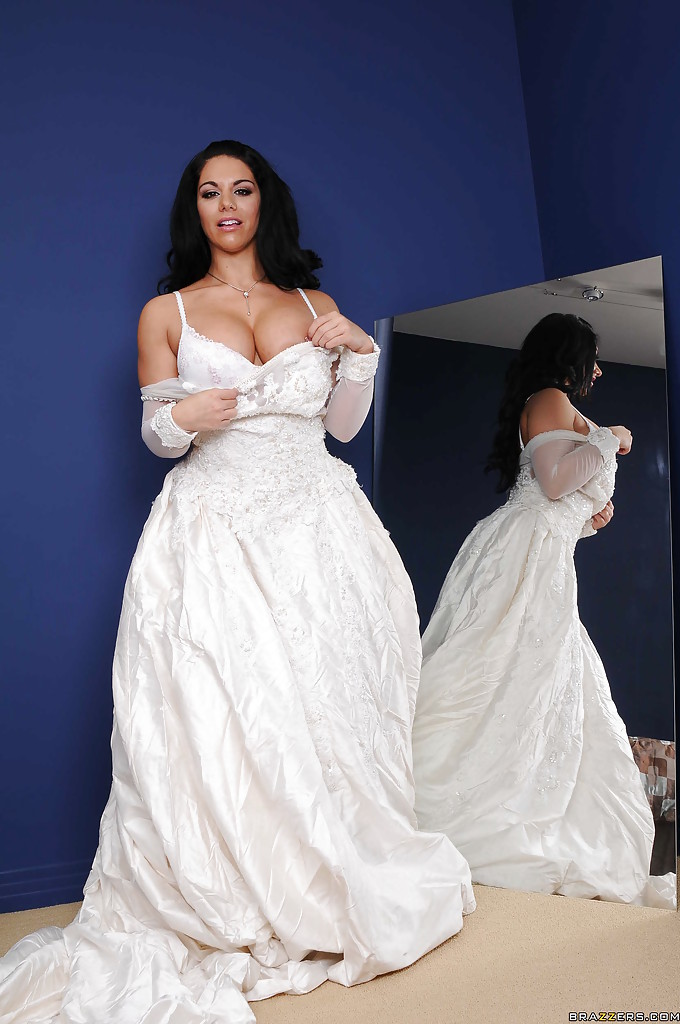 Steaming hot bride in stockings Bella Reese uncovering her gorgeous curves #52876826
