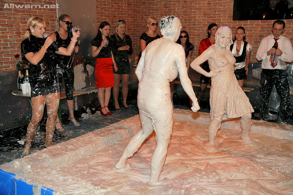 Arousing european fashionistas make some messy catfight action #50666038
