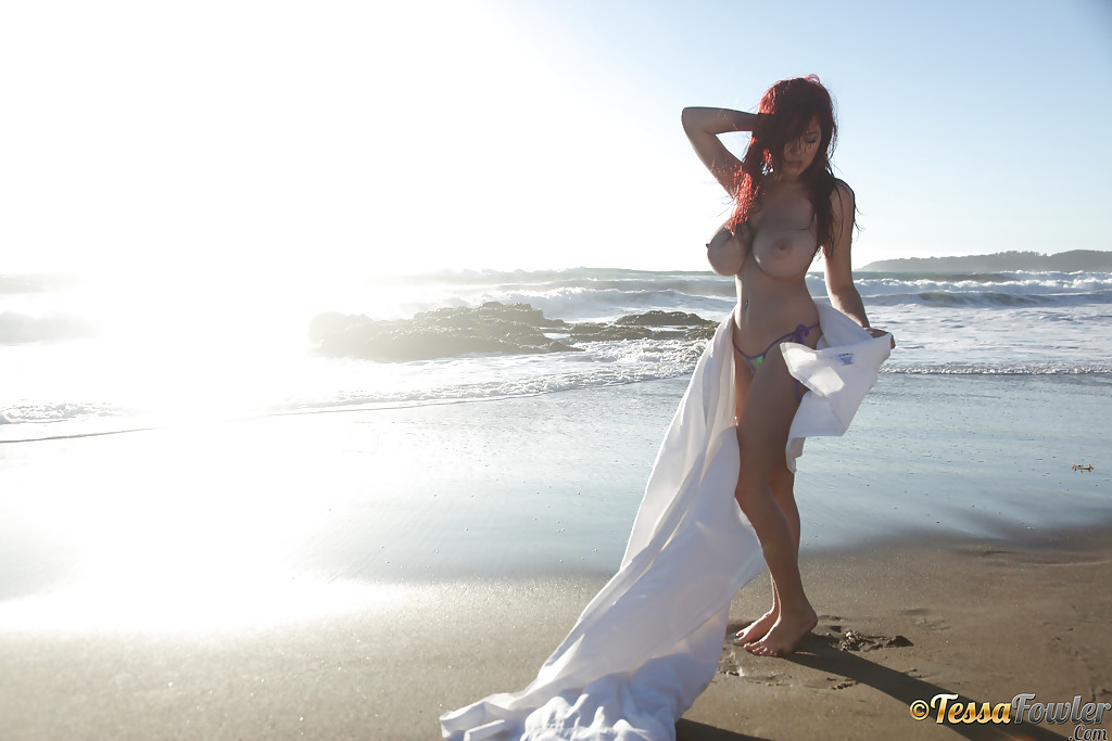 Buxom pornstar Tessa Fowler modeling topless outdoors on beach #50166521