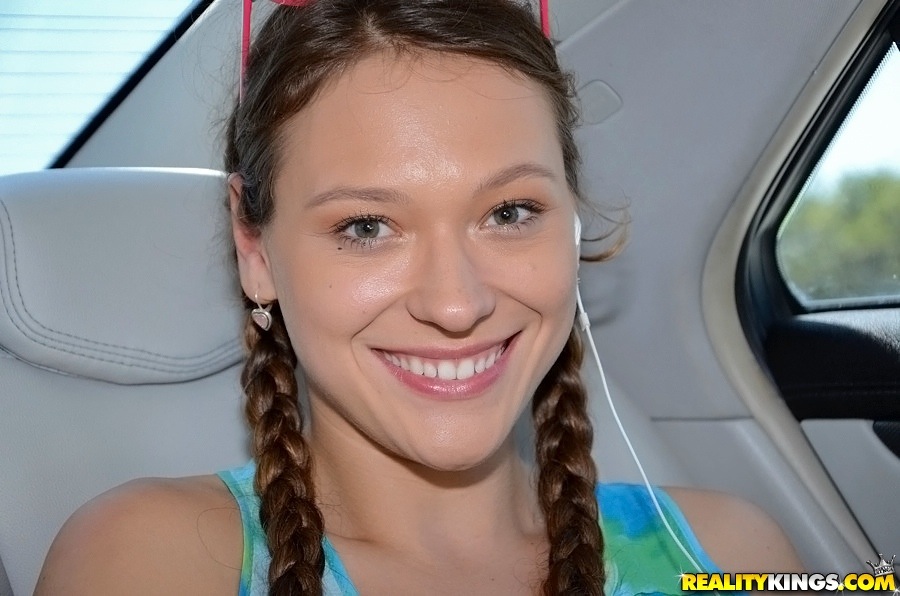 Frisky teen with pigtails gets tricked into handjob in the car #53122243