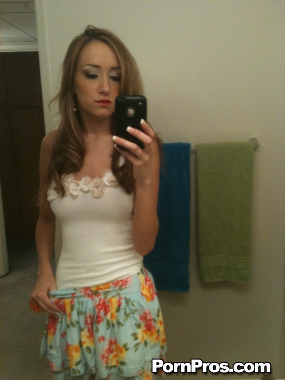 Teen cutie Victoria Rae Black taking naked selfies in bathroom mirror #50142492