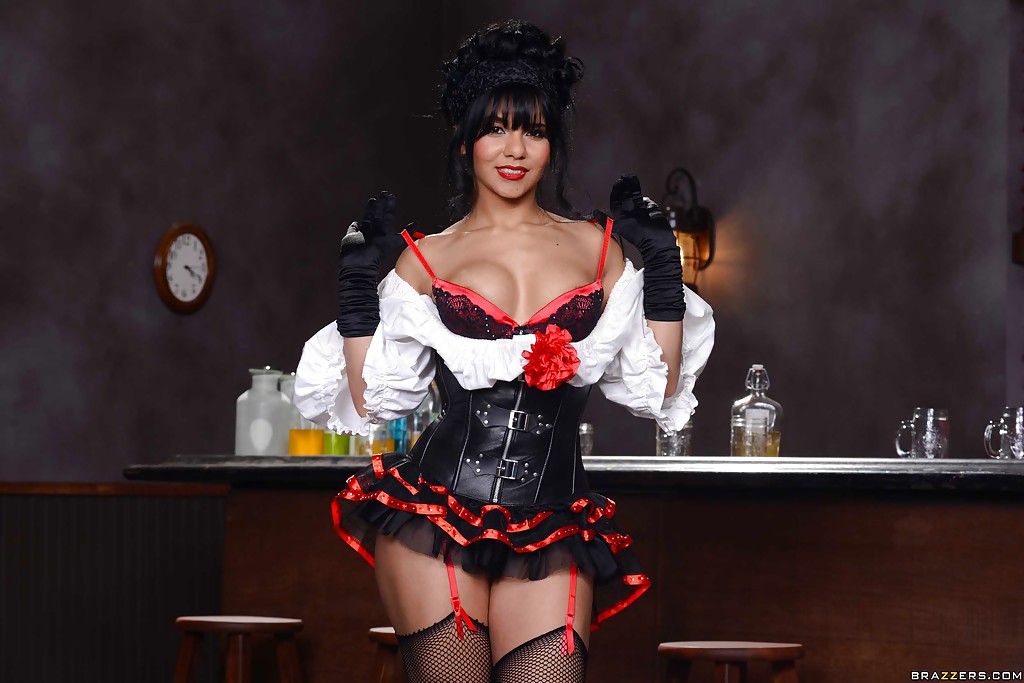 Skinny Latina milf Rose Monroe posing in her black stockings #50248042