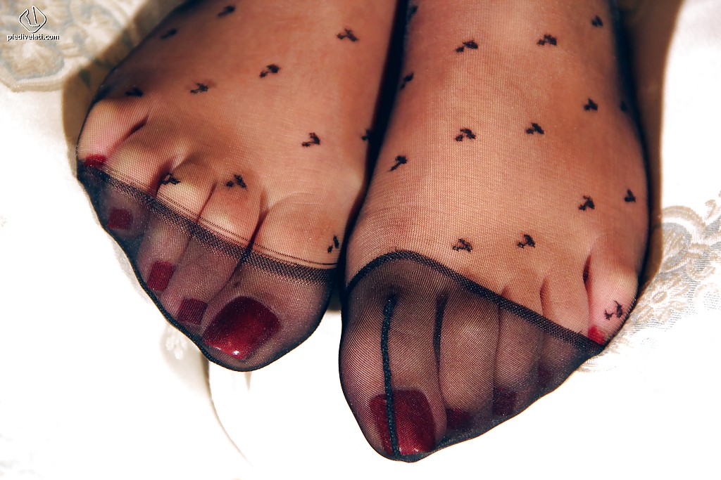 Die meisten adorable Fuß Fetisch Mädchen valentina zeigt ihre sexy Füße
 #51360221
