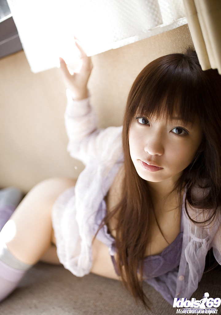 Loveable asian teen with neat fanny Hina Kurumi slipping off her panties #51194811