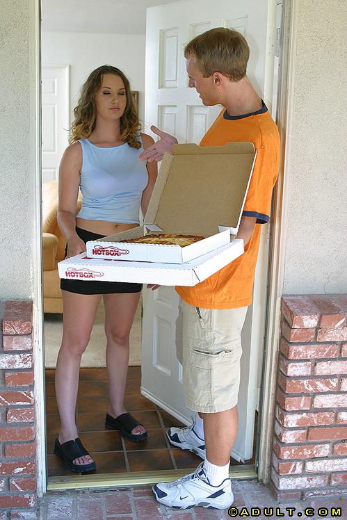 Pizza guys hunt for very tasty pussy of super hot milf Holly Day #52243806