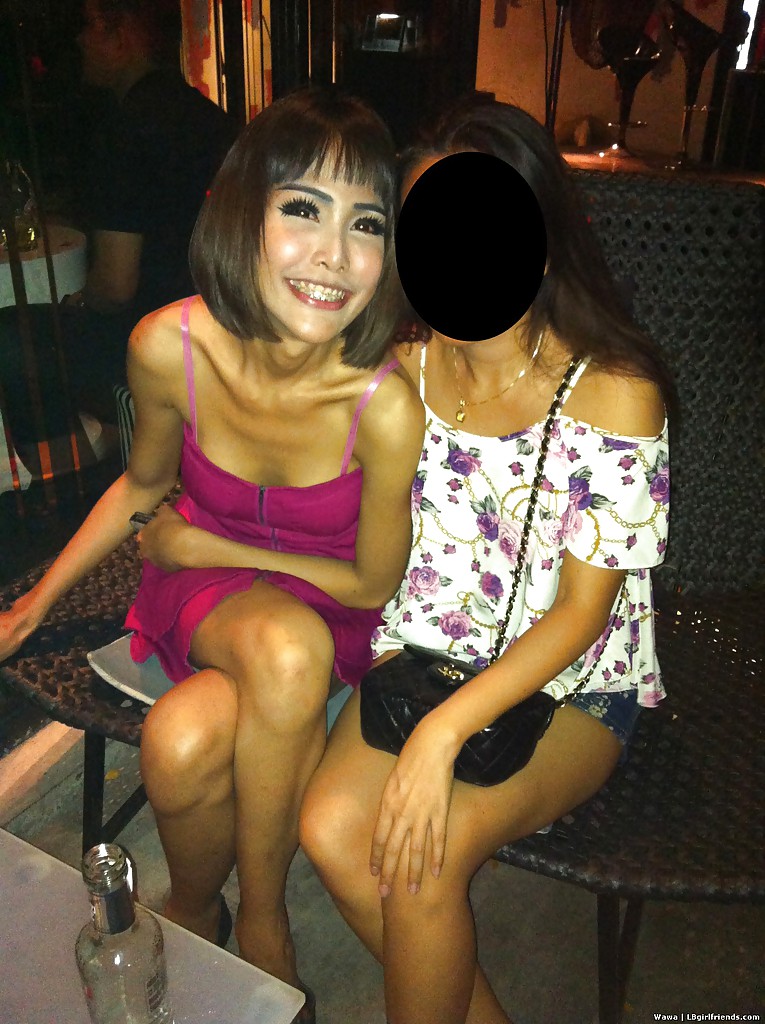 Photos d'autoportraits non nus avec les compliments de la jolie femelle asiatique Wawa
 #51242171