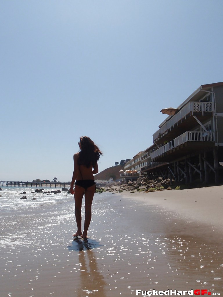 魅惑的なアマチュアのティーンWhitneyは彼女の男性とビーチでいくつかの楽しみを持っている
 #50153817