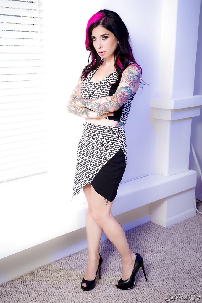 Alternative chick Joanna Angel posing fully clothed in high heels #54332295