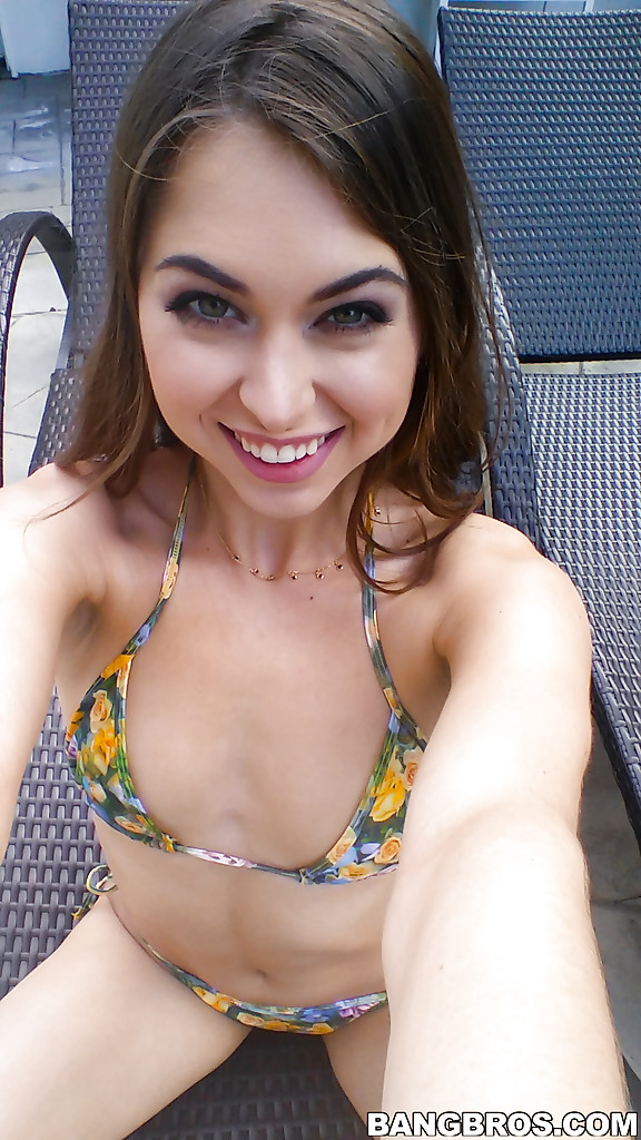 Petite chick Riley Reid taking nsfw selfies of shaved pussy outdoors #50190912