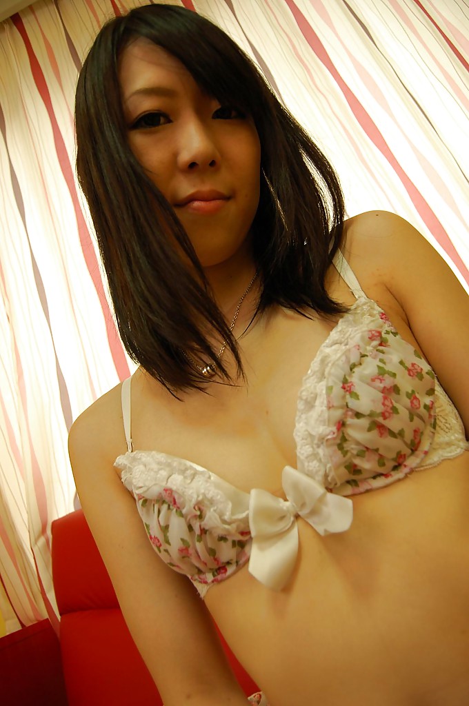 Asian teen Natsumi Sakaguchi getting naked and playing with a vibrator #55666544