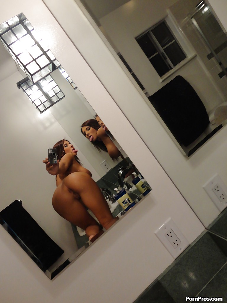 European ex-girlfriend Madison Ivy taking selfies in mirror while undressing #50973066