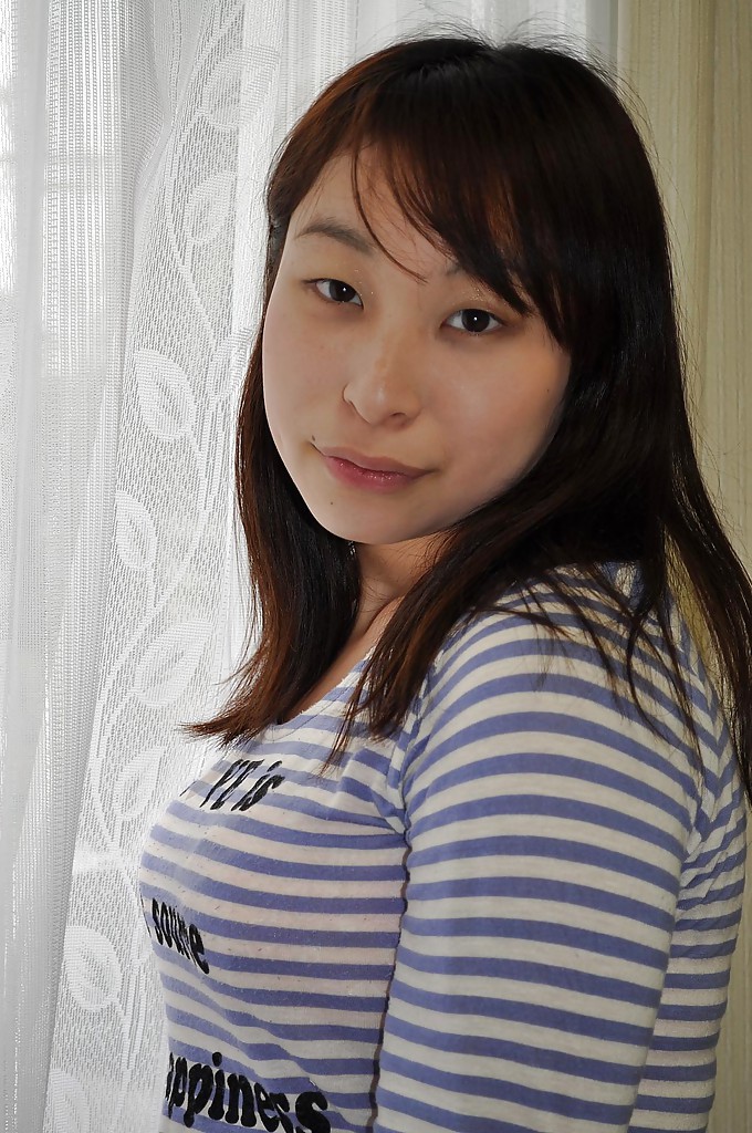Playful asian teen Kasumi Ayano undressing and vibing her clit #50046411