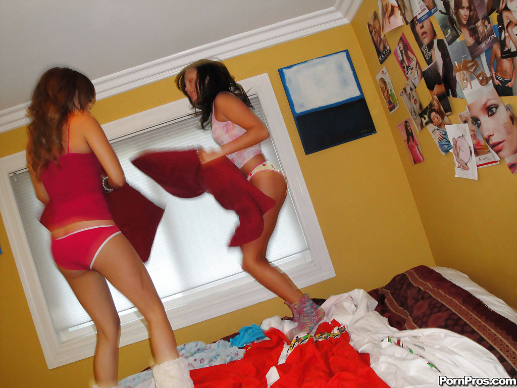 Lesbian teen Ivy Winters and Melanie Rios have fight and then make love #54108431