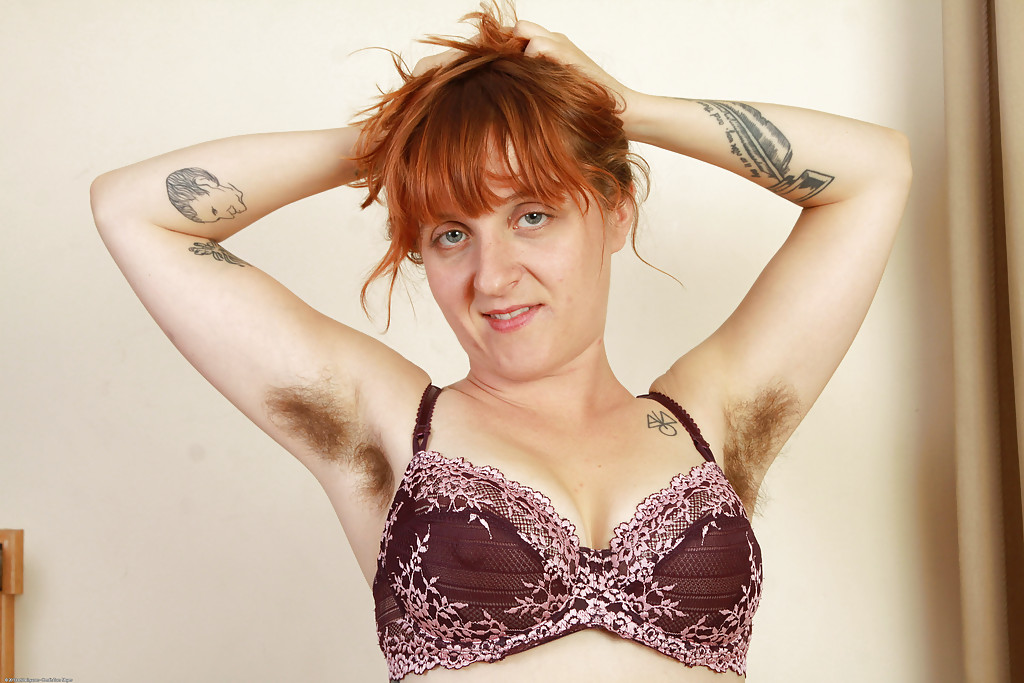 Clothed mature woman with big tits Velma entertains her hairy bunny #51356356