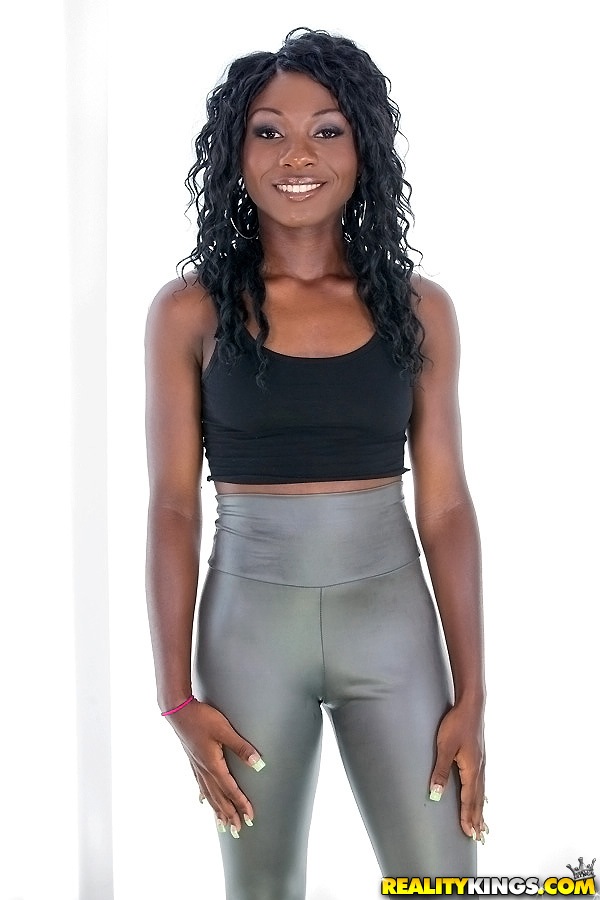 600px x 900px - Ebony sugar in silver leggings undressing and exposing her ass Porn  Pictures, XXX Photos, Sex Images #2522650 - PICTOA
