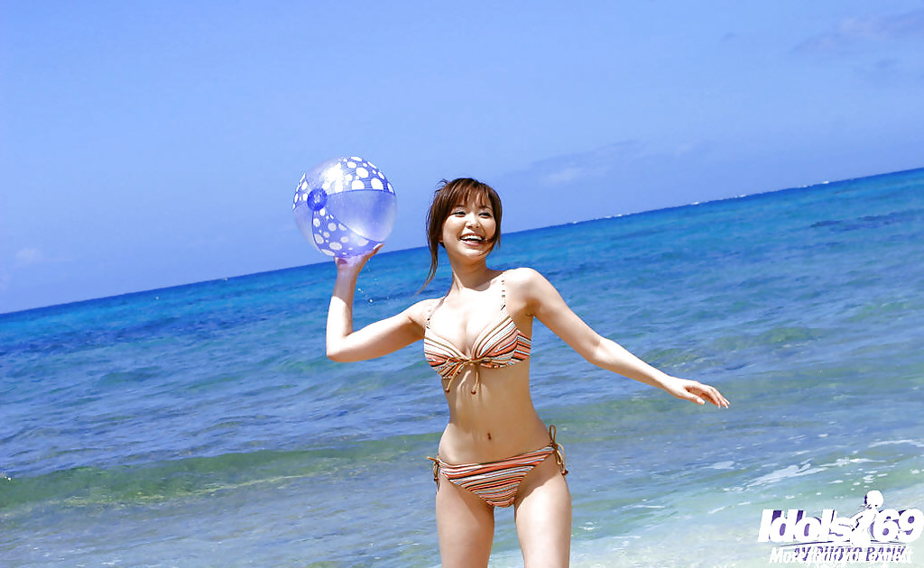 Hot asian babe with sexy ass Yua Aida taking off her bikini outdoor #50162256