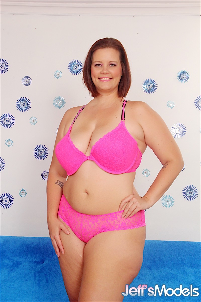 Fat white girl Amanda Foxxx loosing big tits from bra on way to posing nude #50129944