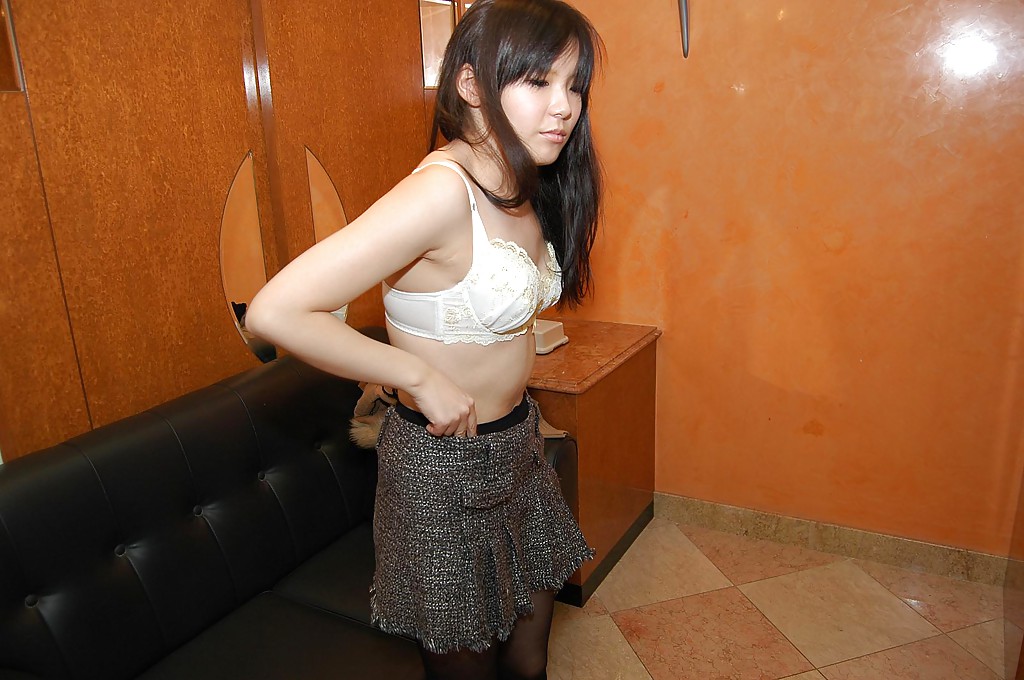 Lovely asian teen in pantyhose Ami Nagashima undressing and vibing her pussy #51210079