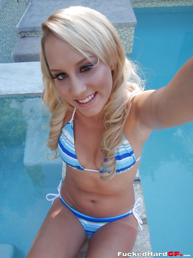 Relaxing by the pool amateur teen Liyla made some enticing photos #51837598