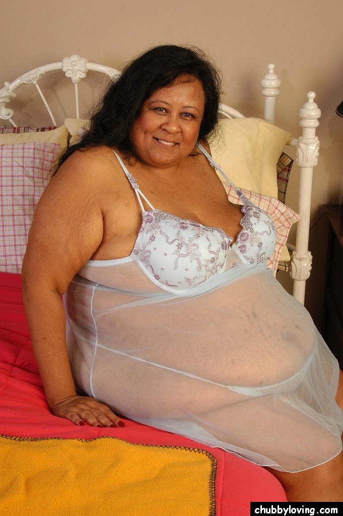 SSBBW Debrina lets fat tits loose from lingerie for nipple licking #52078252