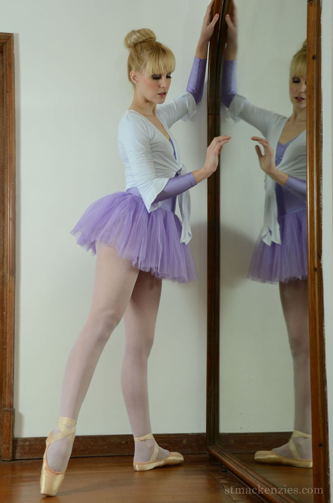 Blonde babe in pantyhose Miss Du Bois dreams to become strip ballerina #50373871