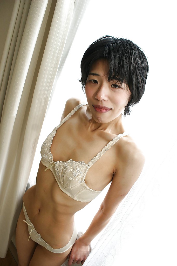 Skinny Asian milf Shinobu Funayama is undressing her lingerie #51969754