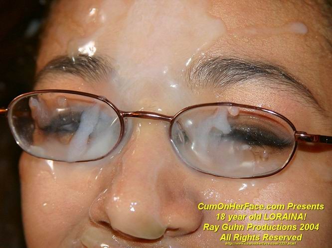Gangbang et éjaculation désordonnée sur des lunettes
 #76118129