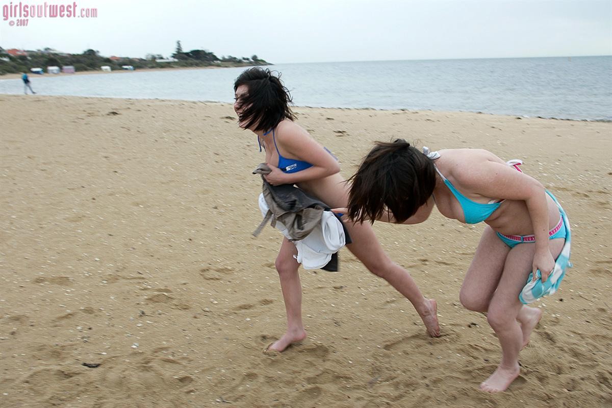 Australian novice chicks flashing tits and pussy at the seaside #72292885