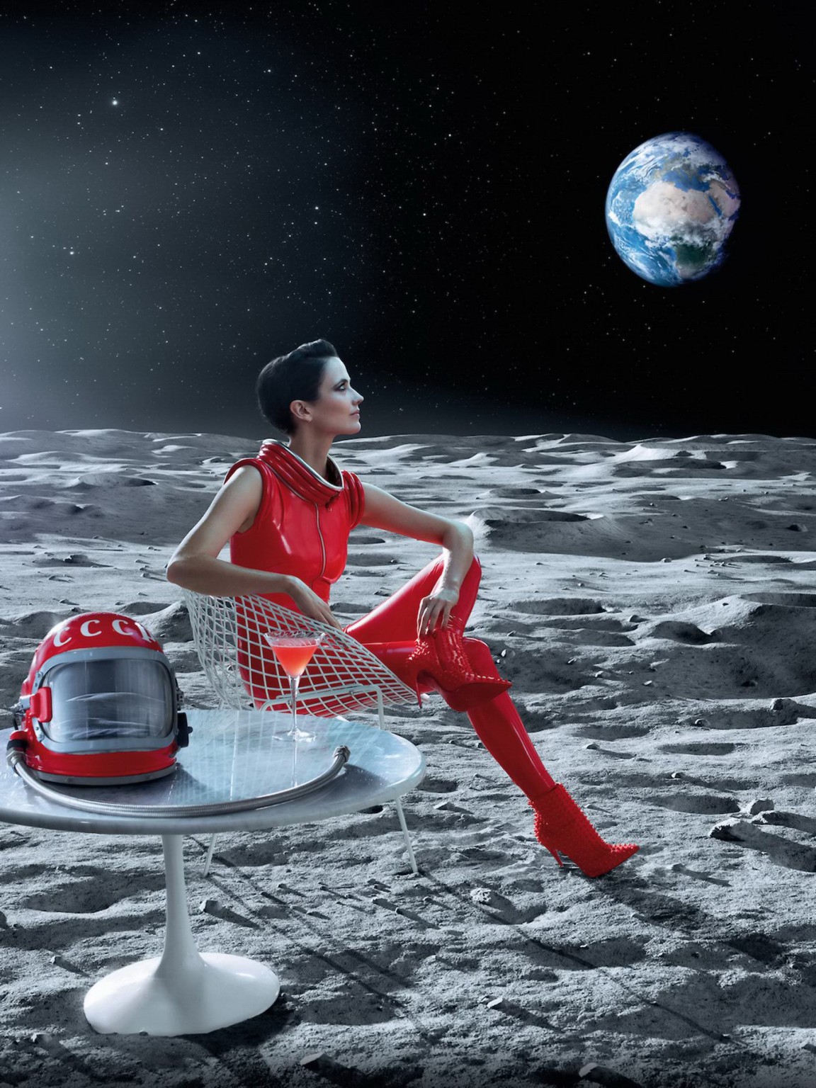 Eva green tetona y de piernas largas luciendo varios conjuntos rojos para el calendario campari 2015 p #75181711