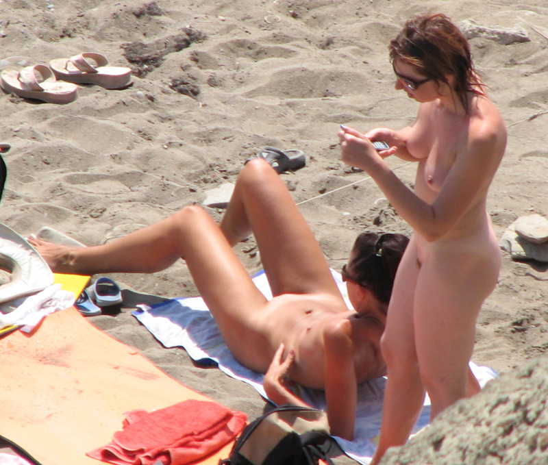 The heat doesn't affect this nude sunbathing chick #72249891