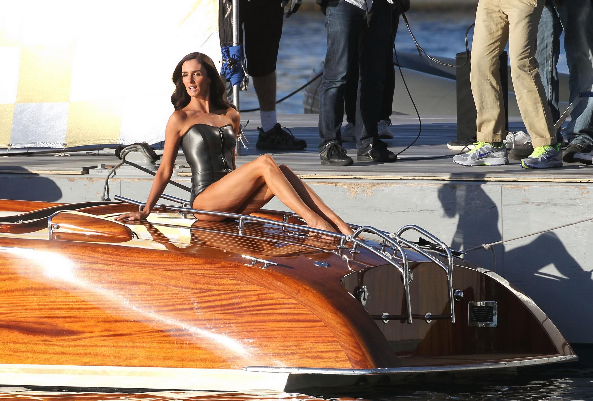 Paz Vega im Badeanzug beim Dreh eines L'Oreal-Werbespots auf Catalina Island
 #75307579