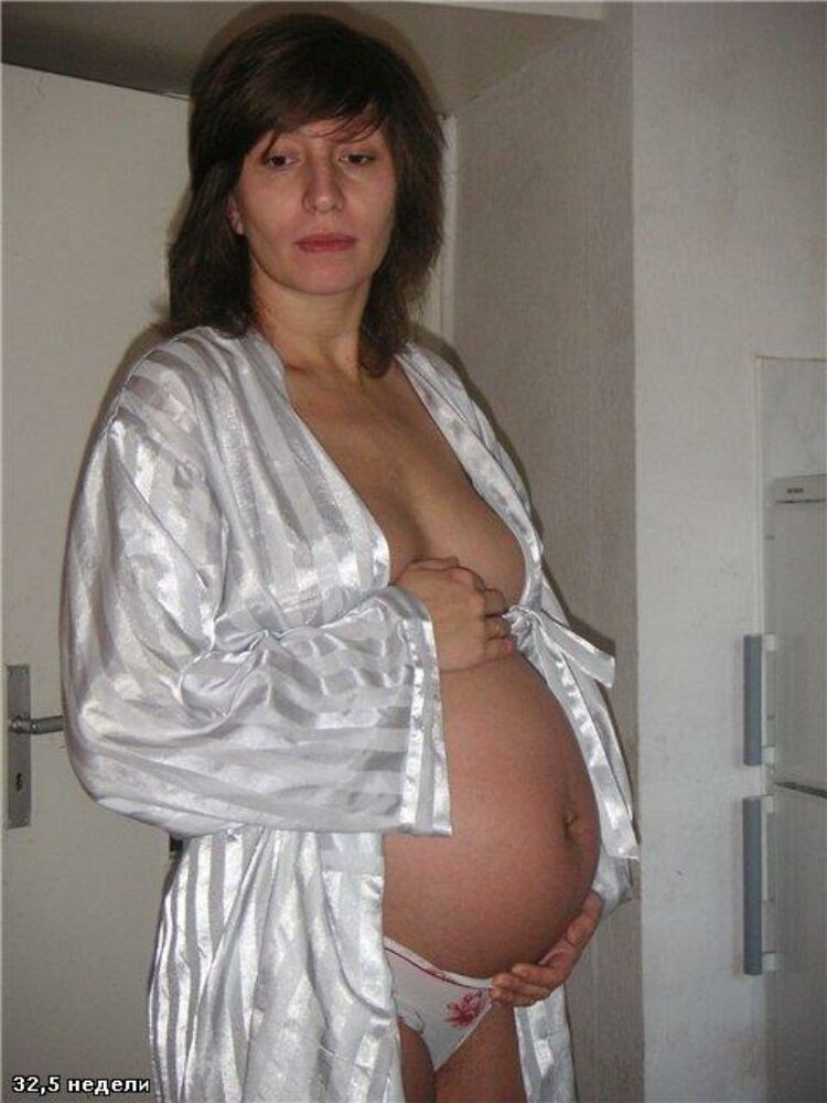 Pregnant gfs posing and fucking #67937384