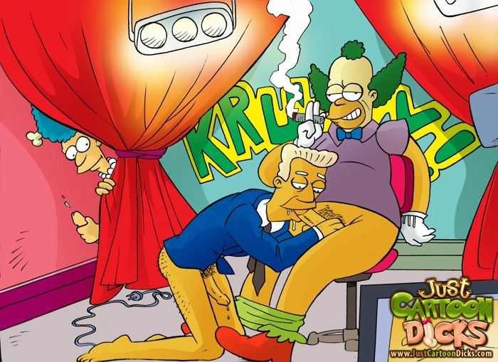 Homer und seine geilen schwulen Freunde
 #69659836