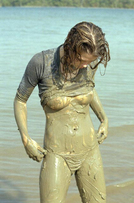Angelic body teen spreading in mud #76621233
