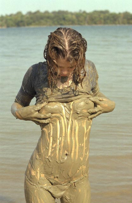 Angelic body teen spreading in mud #76621272